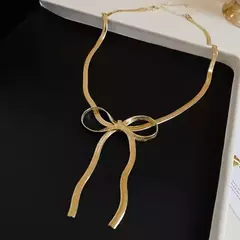 Imagen de Collar Mujer Moño Dorado Delicado Moderno Fashion 1511cod