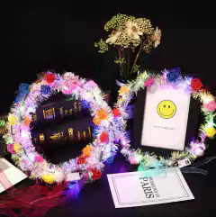 VINCHA FLORES CON LUCES XU en internet