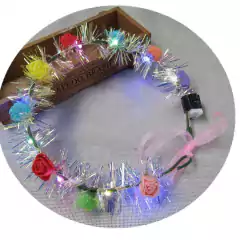 VINCHA FLORES CON LUCES XU - tienda online