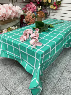 Mantel Diseño De Cuadros Descartable Deco Fiesta 137*183cm - M-GIGANTE
