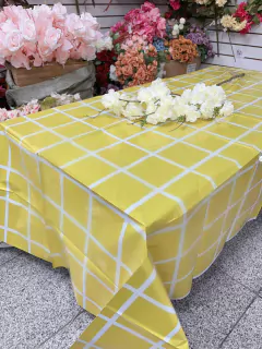 Mantel Diseño De Cuadros Descartable Deco Fiesta 137*183cm - comprar online
