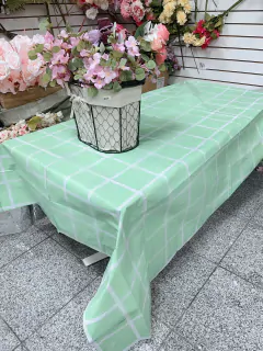 Mantel Diseño De Cuadros Descartable Deco Fiesta 137*183cm
