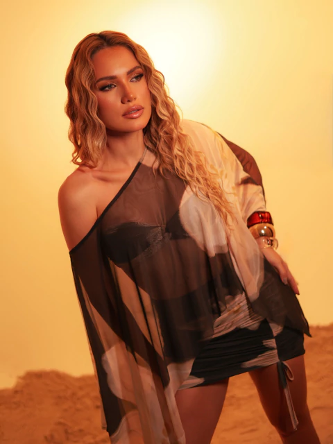 Blusa Ana Tule Floral Amb - comprar online