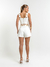 Shorts Bruna Alfaiataria Com Ilhos Off Amb na internet