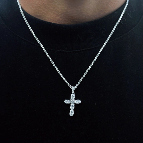 Corrente Lisa Elo Cartier 1,5mm X 50cm - Pingente Cruz 2,5cm - comprar online