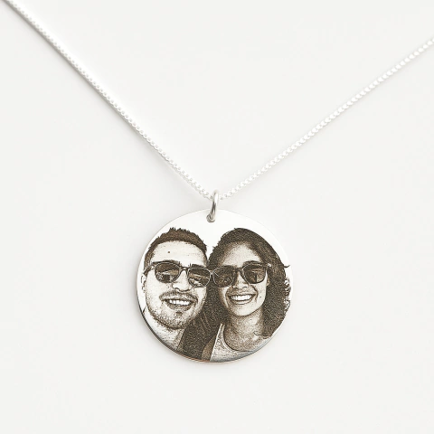 Colar foto pingente redondo GG - comprar online