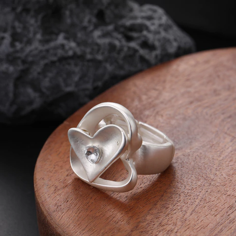 Anillo Elastizado Cuore de Diseño Plateado, Libre de Niquel - comprar online