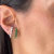 Brinco ear hook verde esmeralda - comprar online