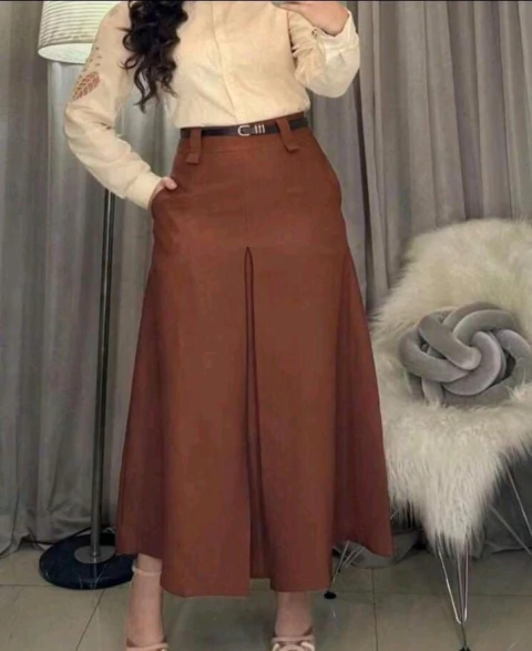 Saia Longa Alfaiataria Leticia P - comprar online