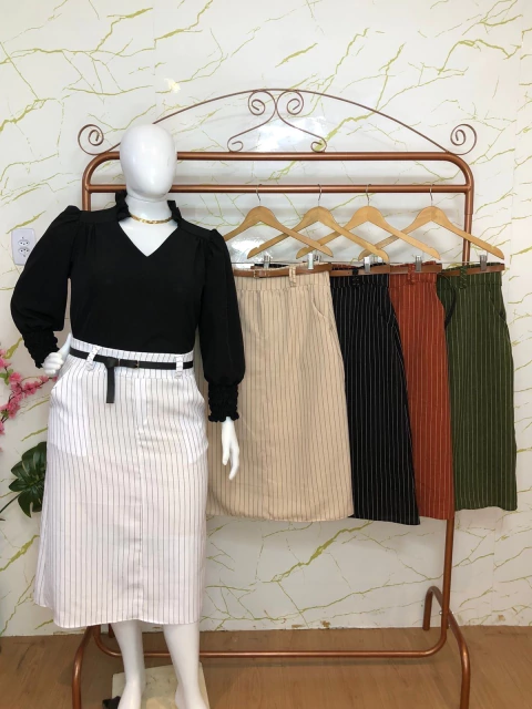 Saia midi risco giz linho G forrada - comprar online