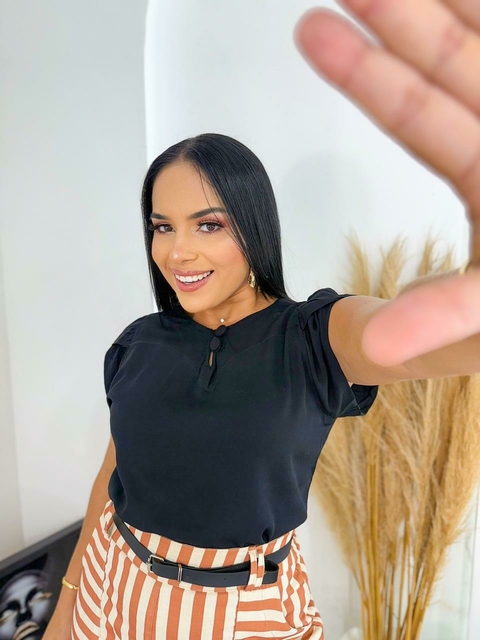 Blusa no viscolinho G - comprar online