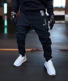 Jogging Nike Frizado