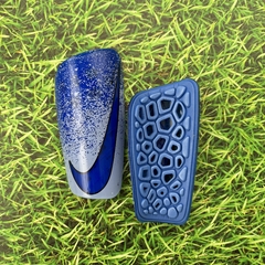 Canilleras Nike Mercurial en internet