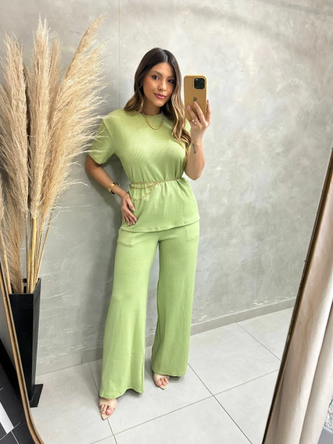 Conjunto Tee Ana Ruga Verde Claro