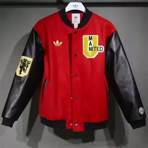 (Encargo) Campera Manchester United 2025 estilo Universitario - comprar online