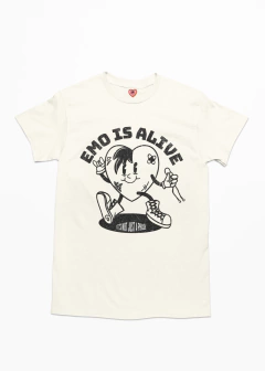 Camiseta Emo Is Alive - comprar online