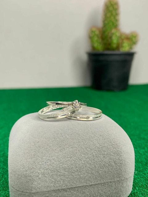 Aliança class of love 2mm em prata 950
