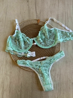 Conjunto Puntilla c/Aro Detalle de Bretel – B960/1 – Dulce Abril