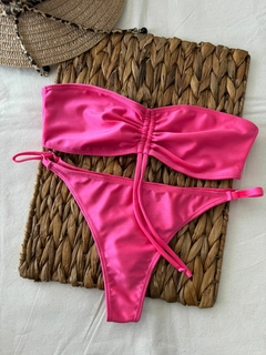 Conjunto Bikini Top c/Frunce y Less Regulable - BKH490/1