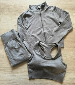 Imagen de Conjunto Deportivo "Texturado" 3 Piezas – Calidad Premium – Dep6011/1