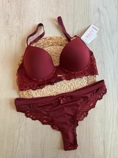 Conjunto de puntilla y microfibra. Corpiño taza soft sin push up y culotte less. - kau4710/1 - Habia Una Vez Lingerie