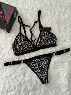 Conjunto brallete con tiras en escote y colaless con accesorios - MEL3750/1 - Habia Una Vez Lingerie