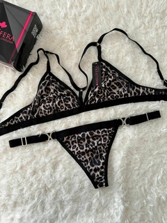 Conjunto brallete con tiras en escote y colaless con accesorios - MEL3750/1 - tienda online