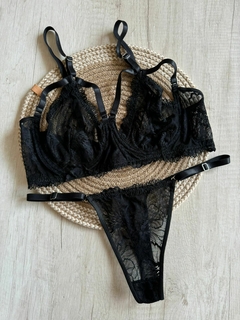 Imagen de Conjunto Puntilla c/Aro y Tiras - Deluxe - Art. X2031/1