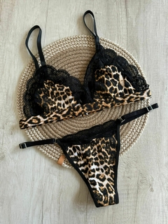 Conjunto Microfibra c/Detalle Puntilla - Deluxe - Art. X2055/1 - comprar online