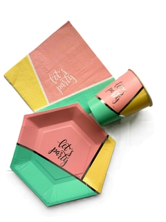 Plato Polipapel Hexagonal "Let´s Party" x unidad en internet