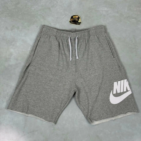 BERMUDA MOLETOM NIKE CLUB - CINZA - comprar online