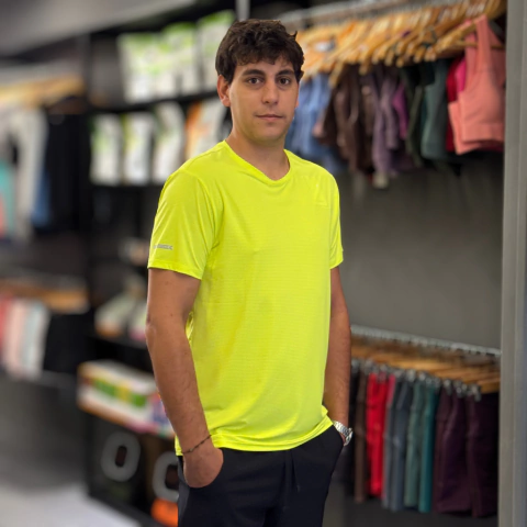 Remera dri fit amarillo fluo
