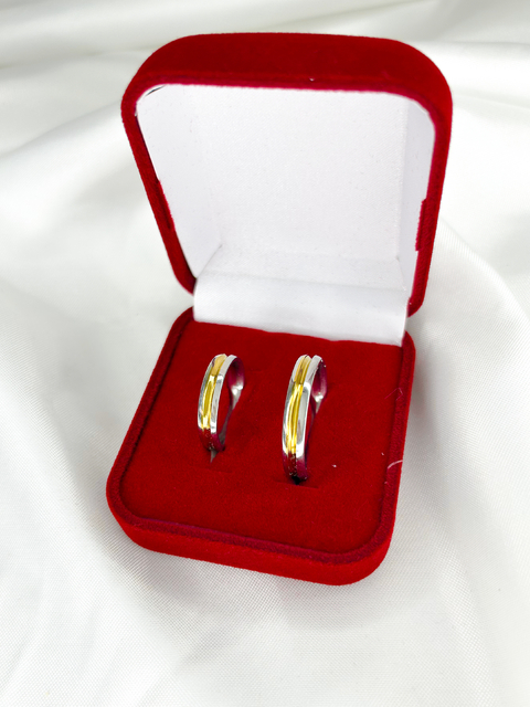 Aliança fio dourado 4MM