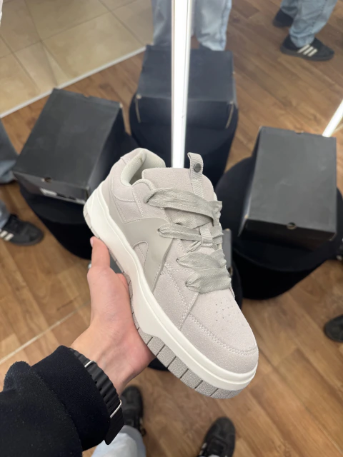 Zapatillas Mocca gris