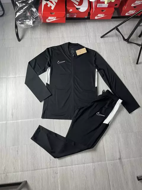 Conjunto Nike Dri- Fit 2025 (Preto)