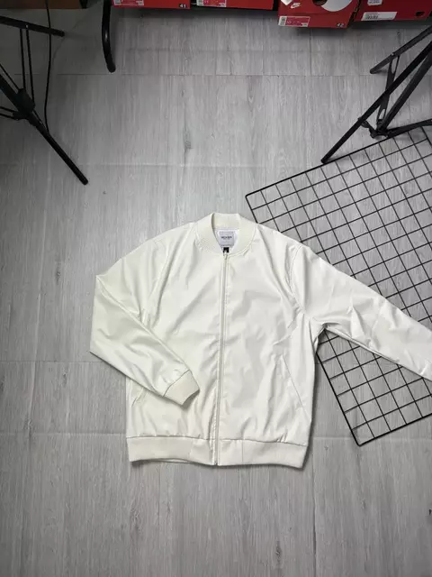 Jaqueta Basica de Couro (Padrão zara) (Off White)