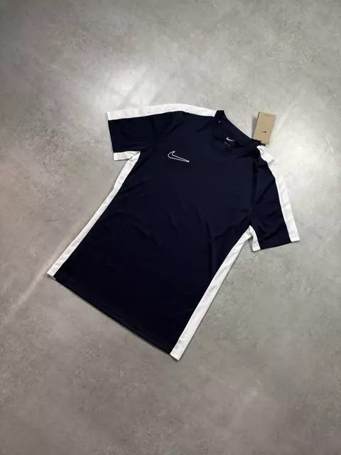 Camiseta Nike Dri-Fit 23 (Azul Marinho)