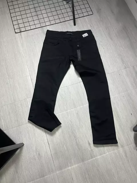 Calça Sarja Preta (22321)