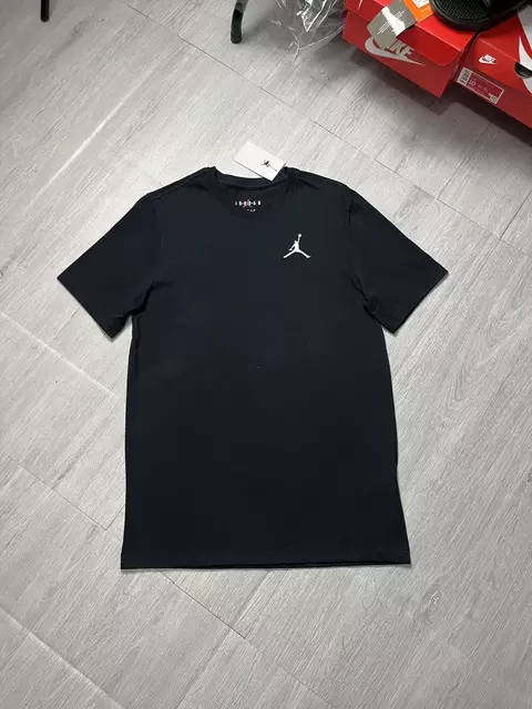 Camiseta Jordan (Preta)