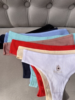 Colaless linda luna morley princess (especial) - comprar online