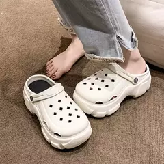 Crocs importadas con pines - tienda online