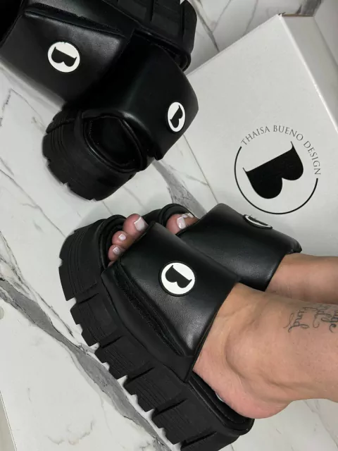 TAMANCO PUFFER TRATORADO 1463 PRETO BUBU