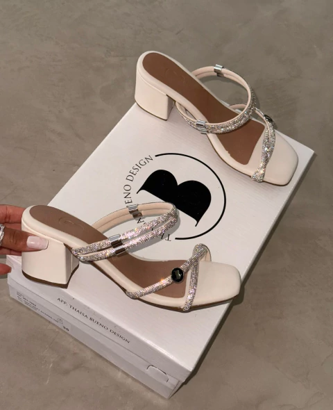 TAMANCO STRASS DUPLO OFF WHITE 3976 BUBU