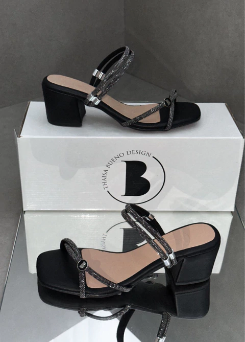 TAMANCO STRASS DUPLO PRETO 3977 BUBU