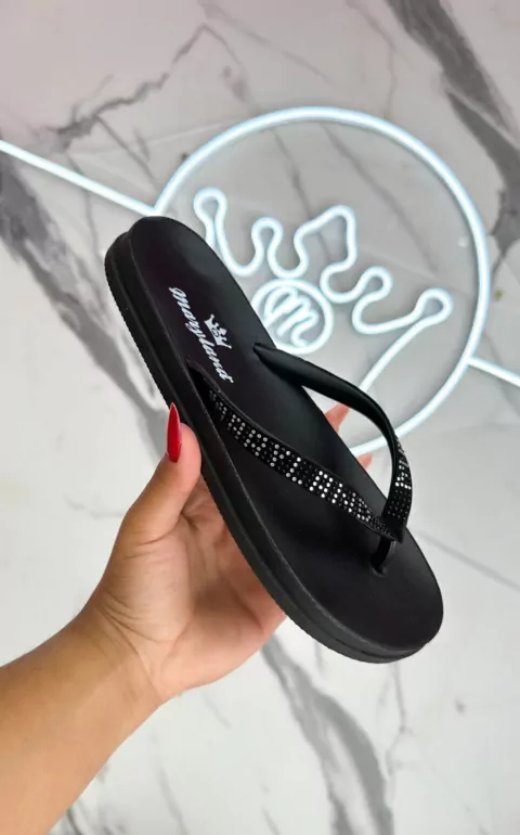 CHINELO STRASS 1581 PRETO MARYLAND