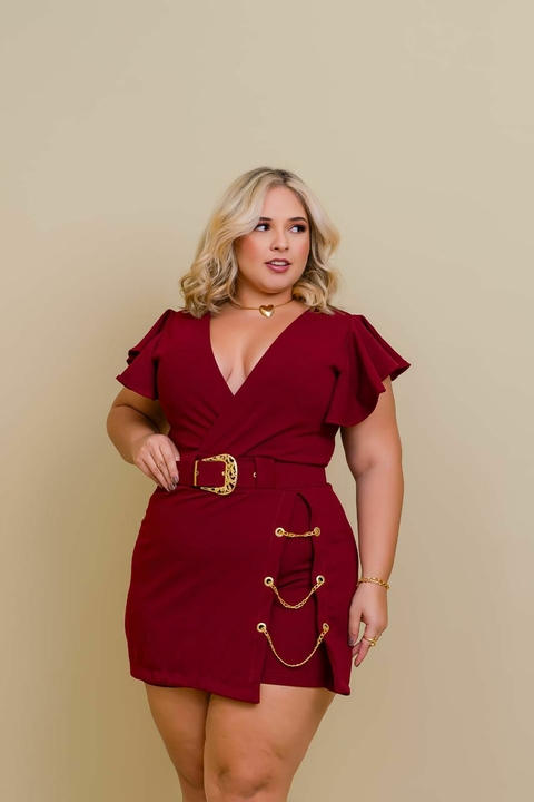 Macaquinho short plus size - loja online