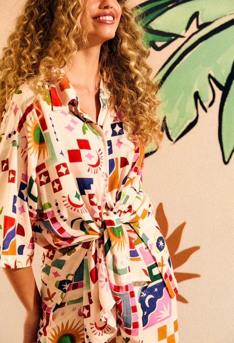 CAMISA ELEMENTOS TROPICAIS - comprar online