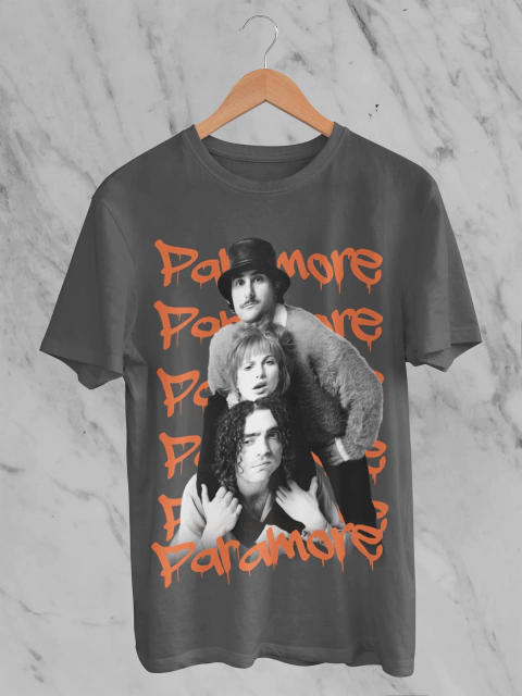 Camiseta Estonada Paramore