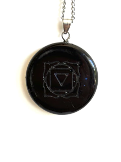 Dije Orgonita Chakra Raiz Muladhara de Cuarzo Cristal, Tirmalina, Pirita y Hierro - comprar online