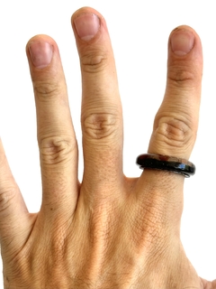 Imagen de Orgonita Anillo Cornalina Roja Estilo Redondo de Hierro y Cuarzo Cristal